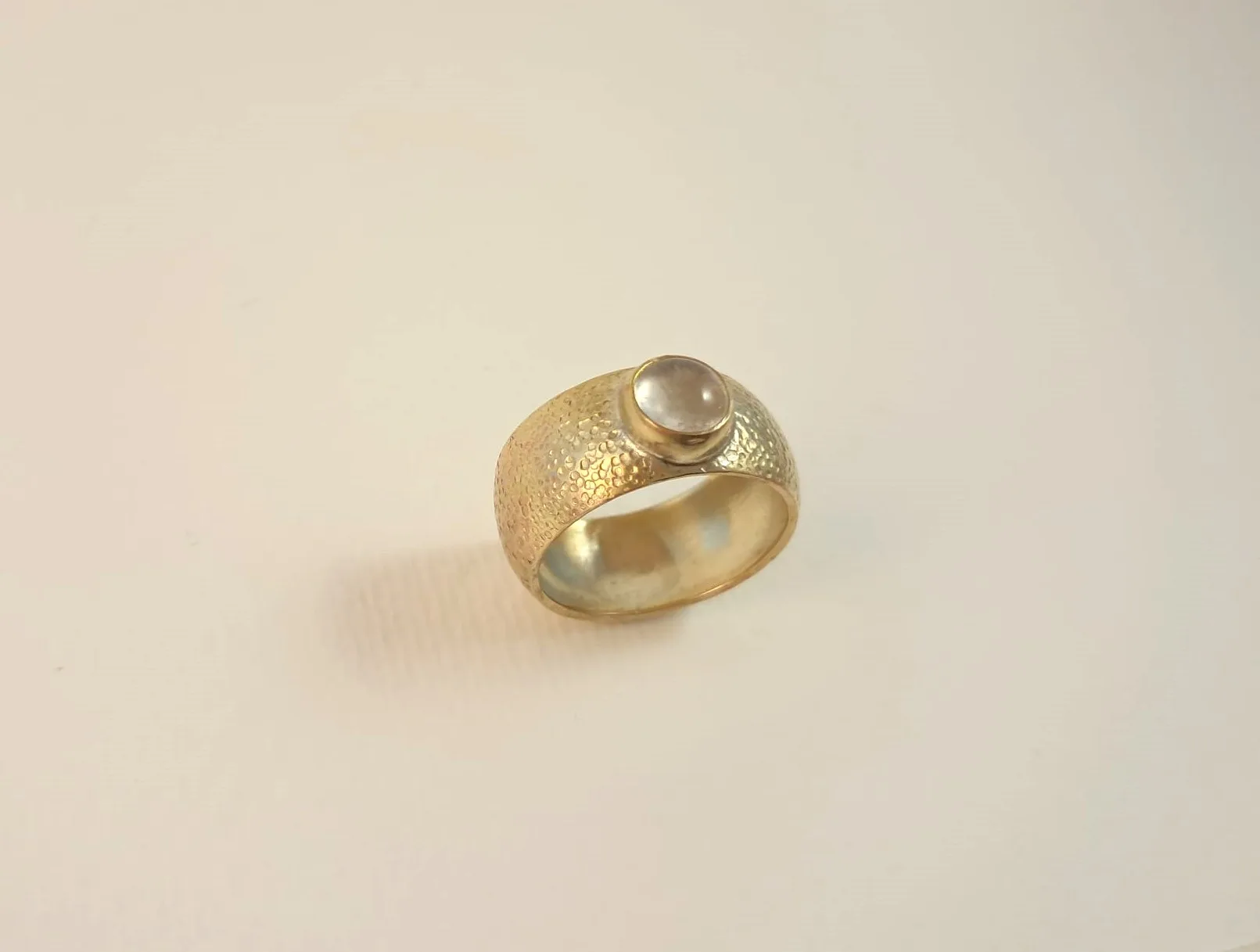 Bague bombée quartz rose