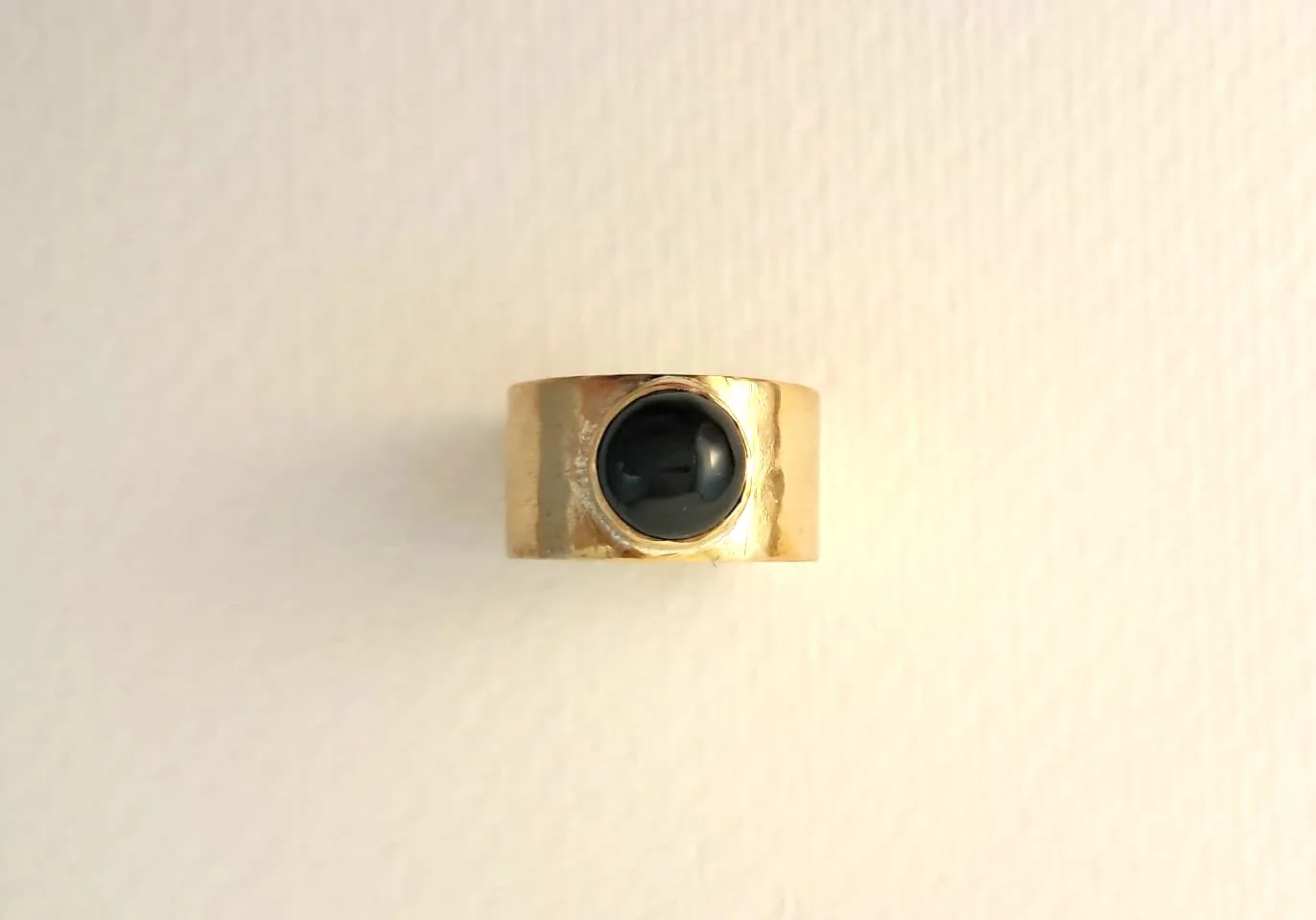 Bague ruban onyx noir 2