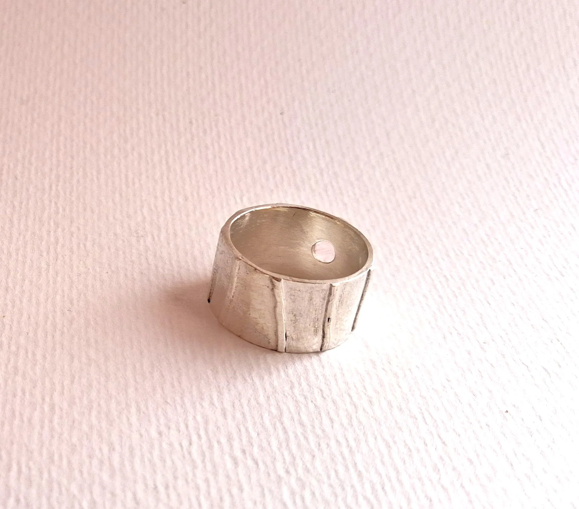 Bague ruban quartz rose et argent fusionné 3