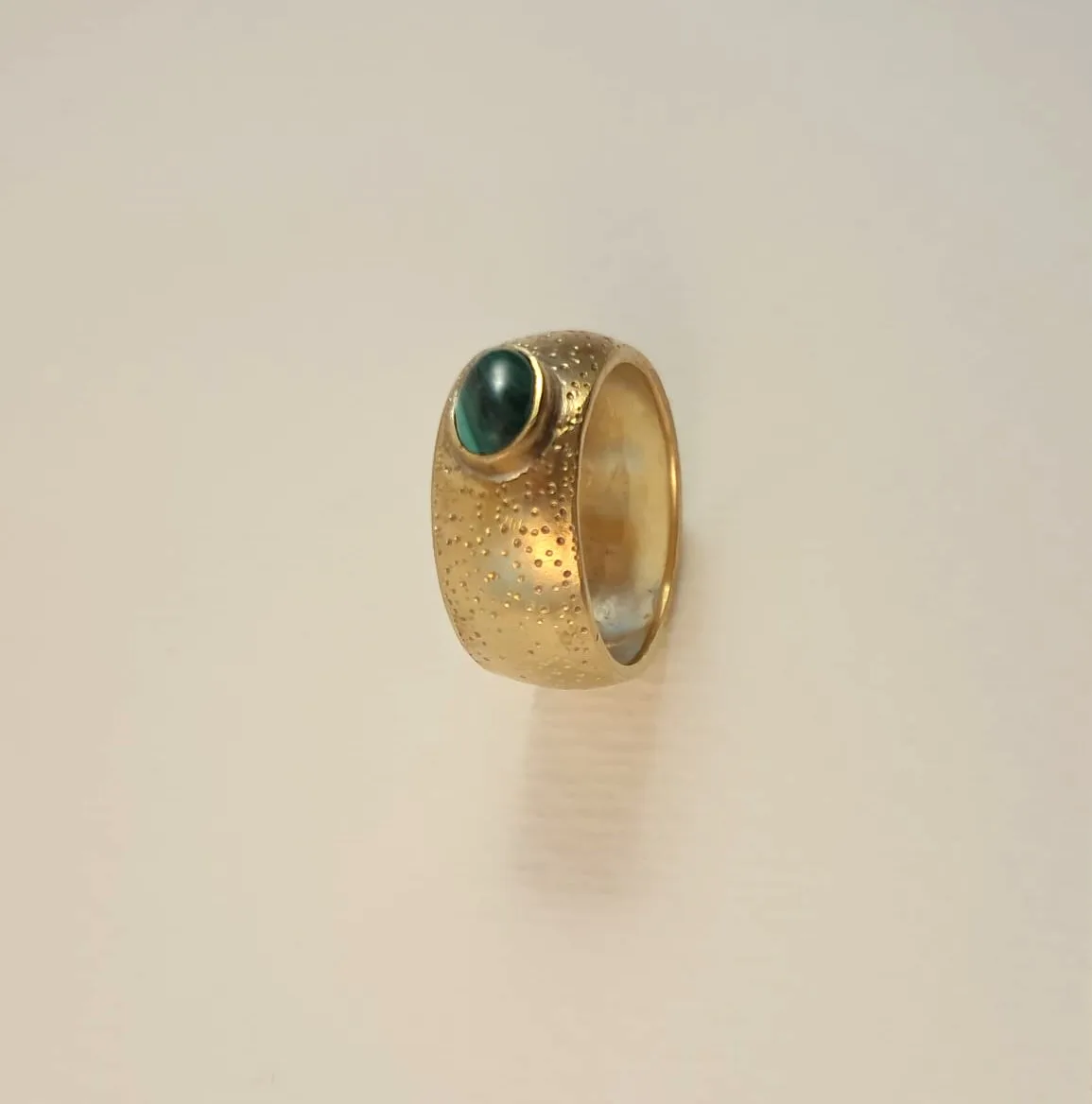 Bague bombée malachite